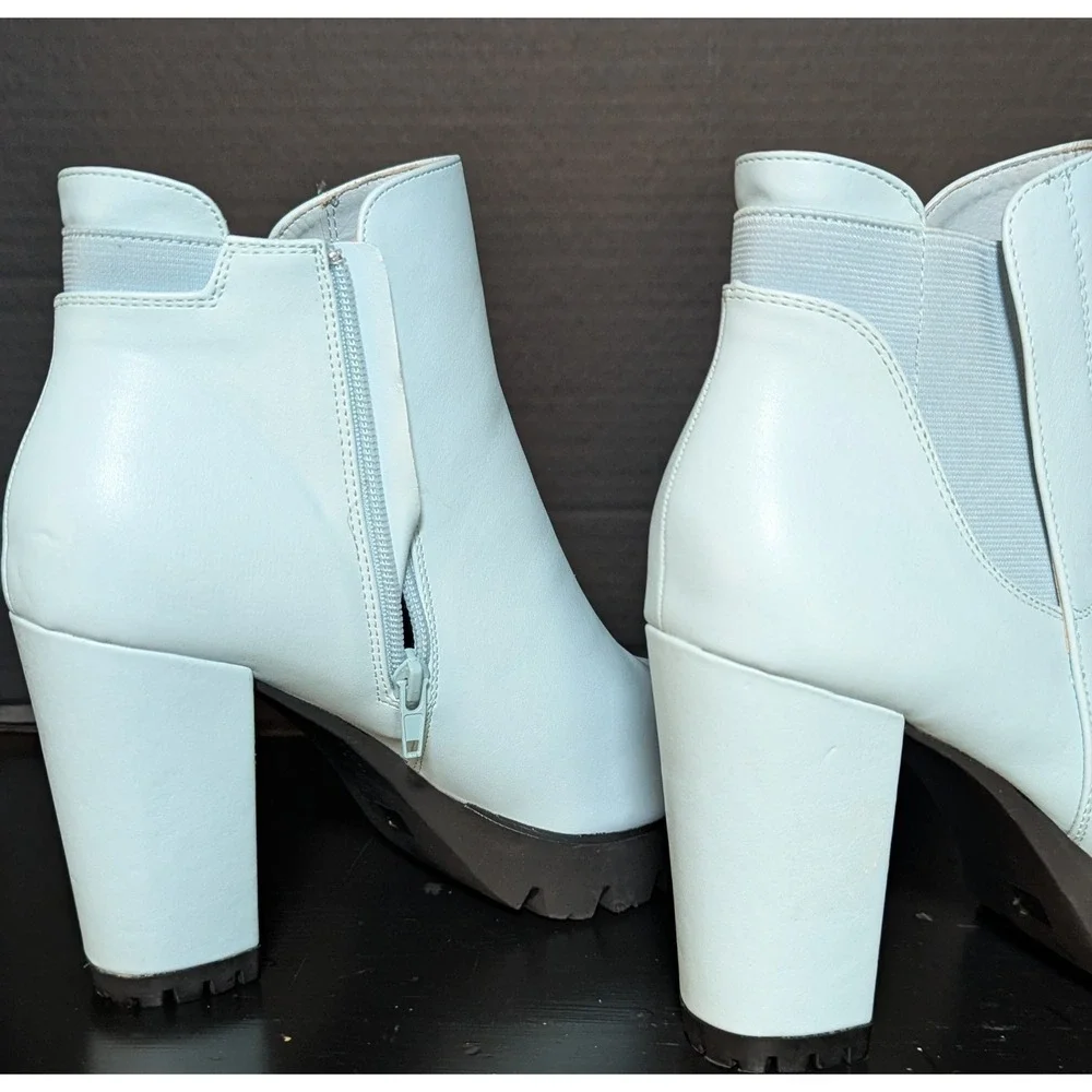 Allegra‎ K Platform Ankle Boots Size 9 Sky Blue Zippered Block Heel 4